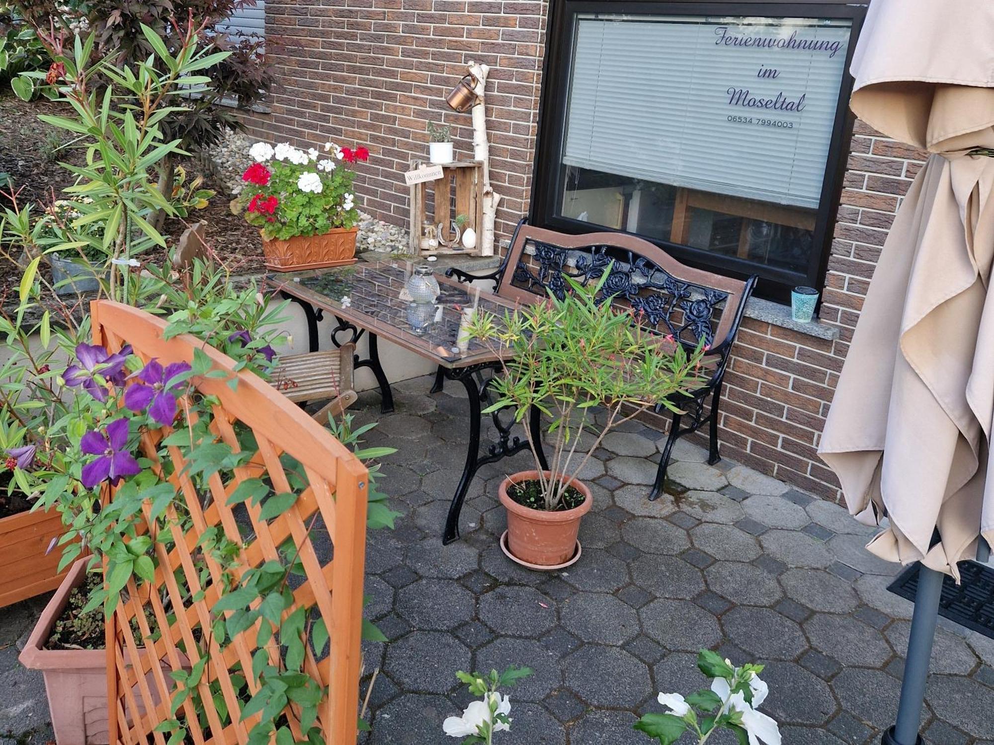 Ferienwohnung Im Moseltal Veldenz Exterior photo